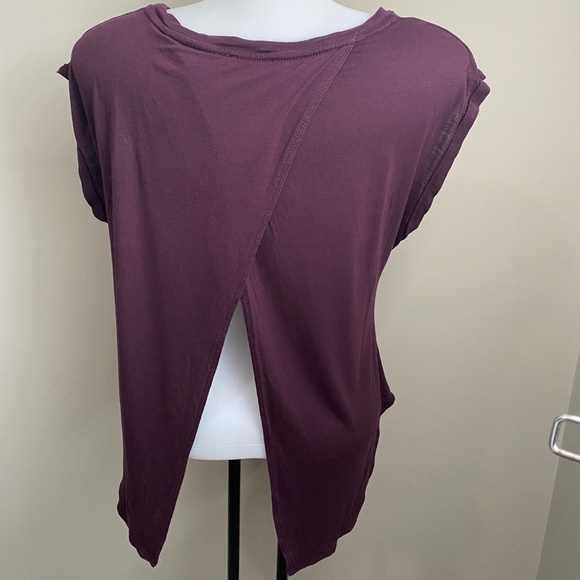 Wilfred Criss-Cross / Open Back Women's Short Sleeve Plum Tee Size Small - Picture 4 of 10